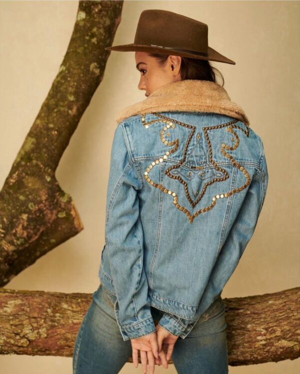 Jaqueta jeans bordada